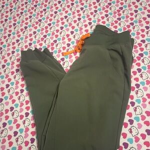 Figs Zamora Moss Small